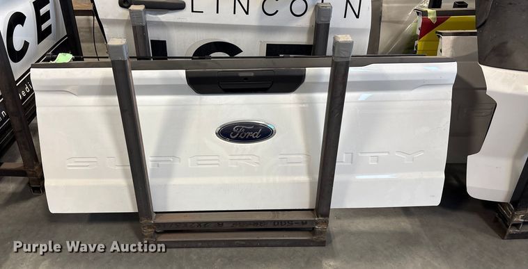 image for item FG1690 Automotive parts