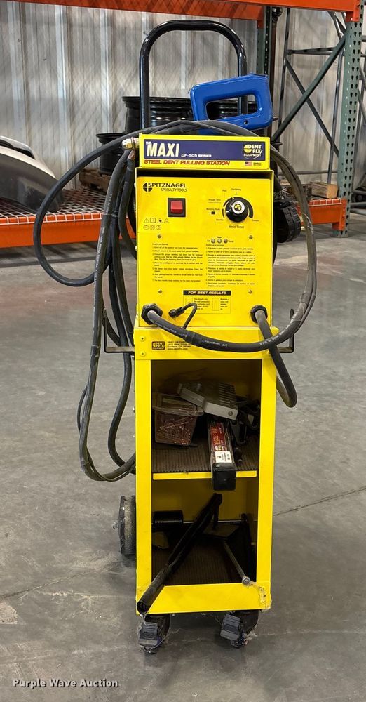 image for item FG1691 Auto body tools