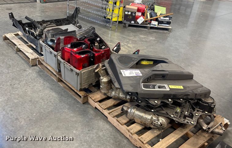 image for item FG1692 Automotive parts