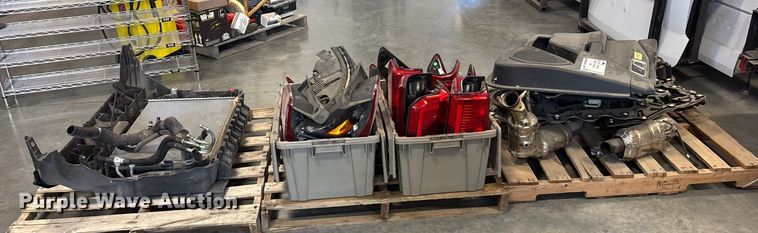 image for item FG1692 Automotive parts