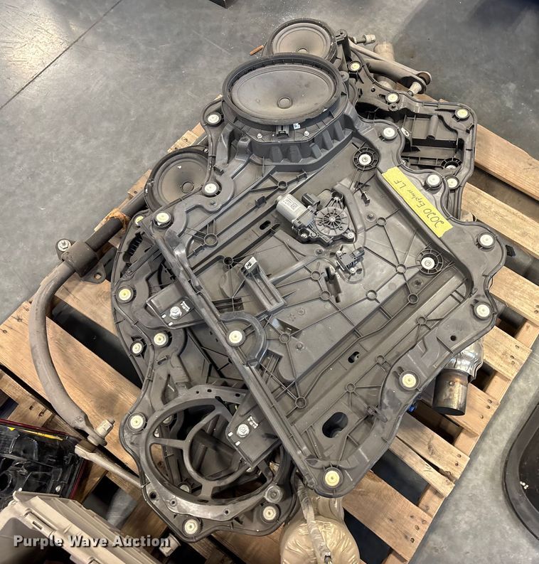 image for item FG1692 Automotive parts