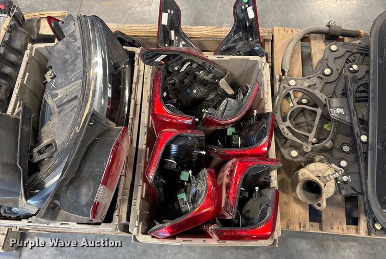 image for item FG1692 Automotive parts