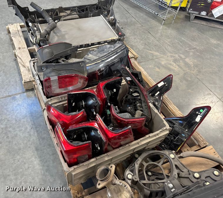 image for item FG1692 Automotive parts