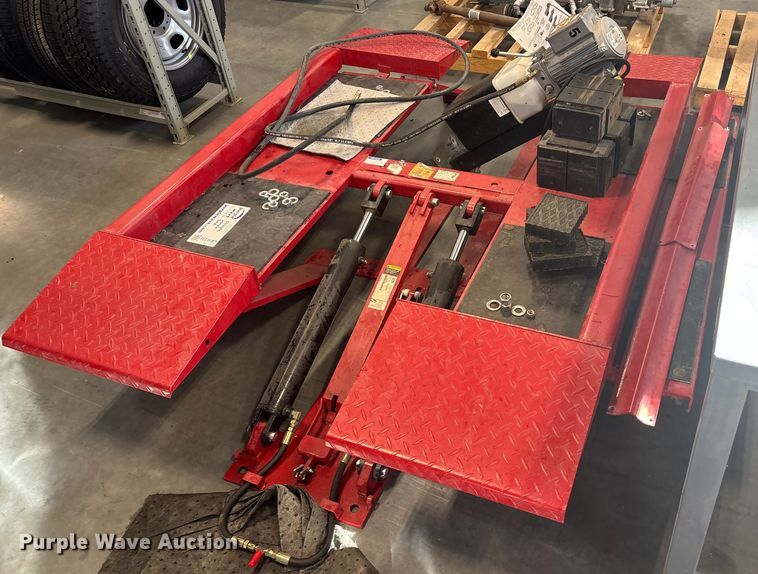 image for item FG1693 Rotary VLXS 10000 automotive lift