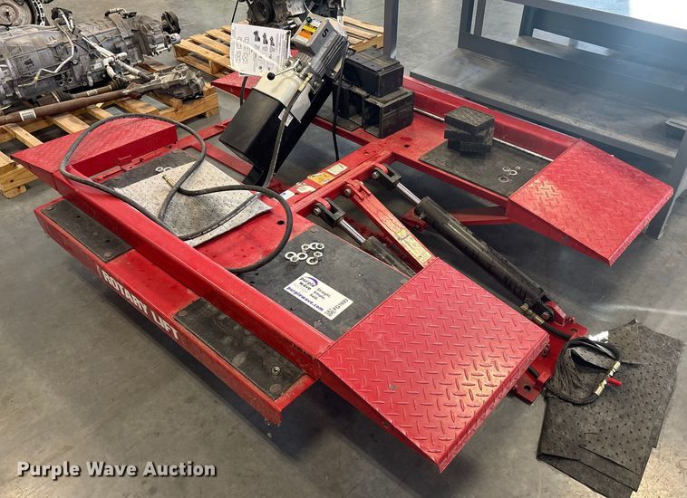 image for item FG1693 Rotary VLXS 10000 automotive lift