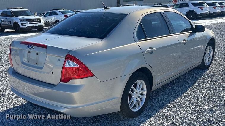 image for item FG1698 2010 Ford Fusion 