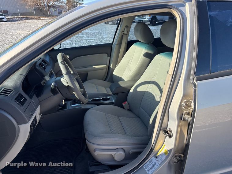 image for item FG1698 2010 Ford Fusion 