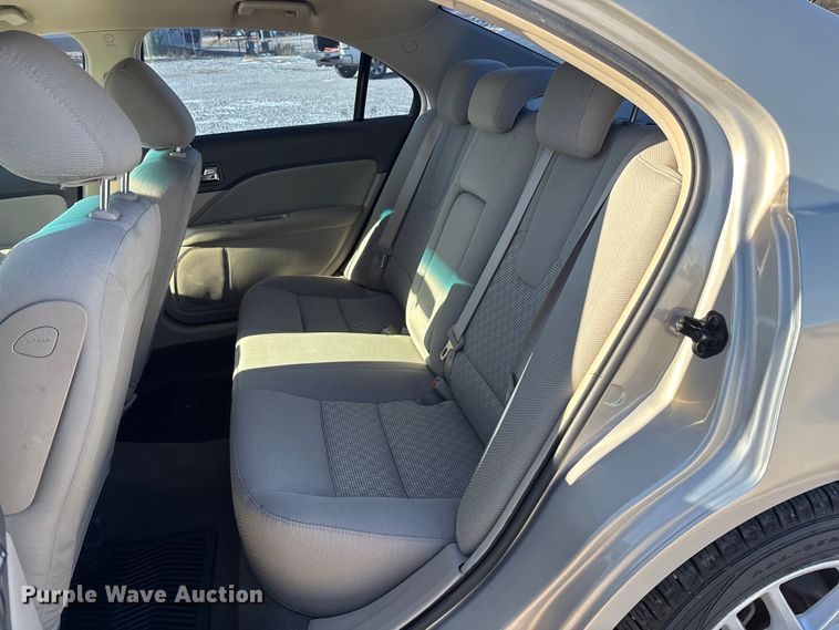 image for item FG1698 2010 Ford Fusion 