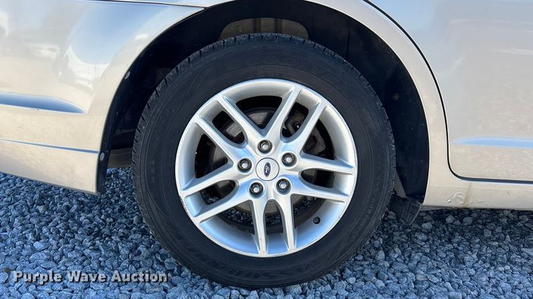 image for item FG1698 2010 Ford Fusion 