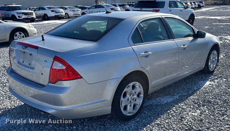 image for item FG1702 2010 Ford Fusion 