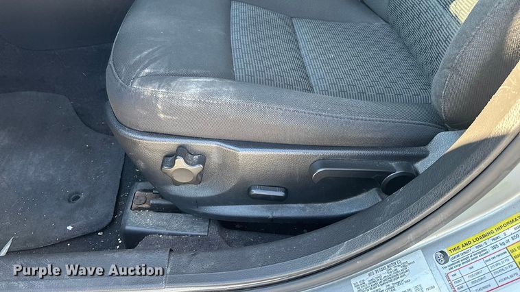 image for item FG1702 2010 Ford Fusion 