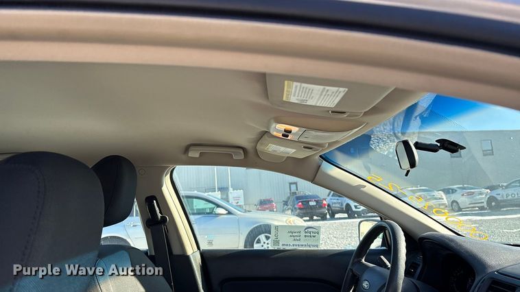 image for item FG1702 2010 Ford Fusion 