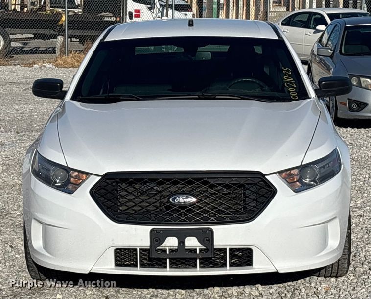 image for item FG1703 2018 Ford Taurus Police 