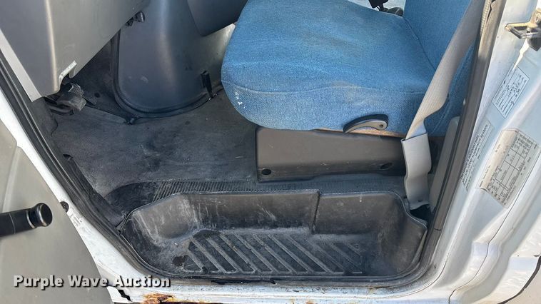 image for item FG1704 2006 Starcraft  E450 Super Duty shuttle bus