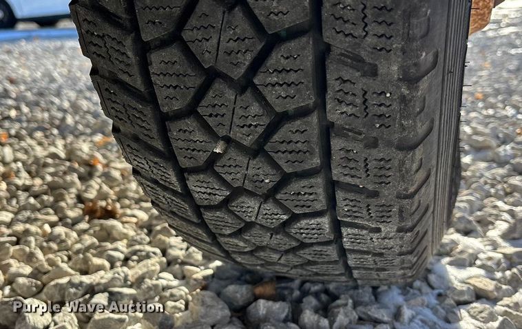 image for item FG1704 2006 Starcraft  E450 Super Duty shuttle bus