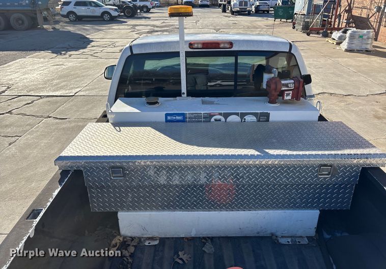 image for item FG1706 2003 Chevrolet Silverado 1500 pickup truck