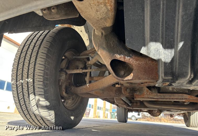 image for item FG1706 2003 Chevrolet Silverado 1500 pickup truck