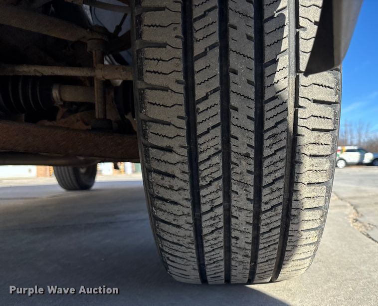 image for item FG1706 2003 Chevrolet Silverado 1500 pickup truck