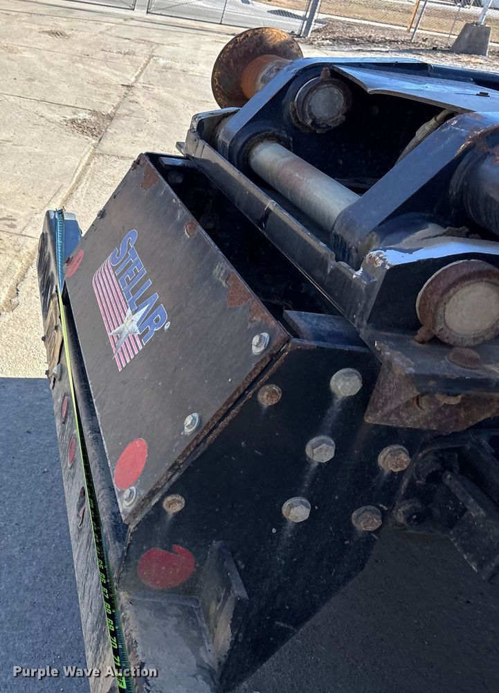 image for item FG1709 2017 International 4900 hook lift truck