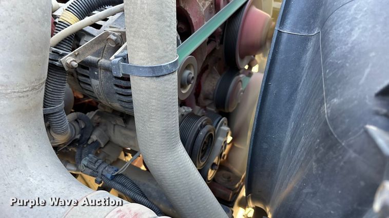 image for item FG1709 2017 International 4900 hook lift truck