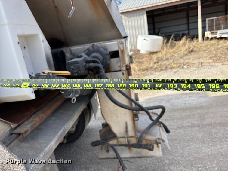 image for item FG1715 2014 Freightliner 108SD dump truck