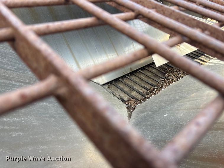 image for item FG1715 2014 Freightliner 108SD dump truck