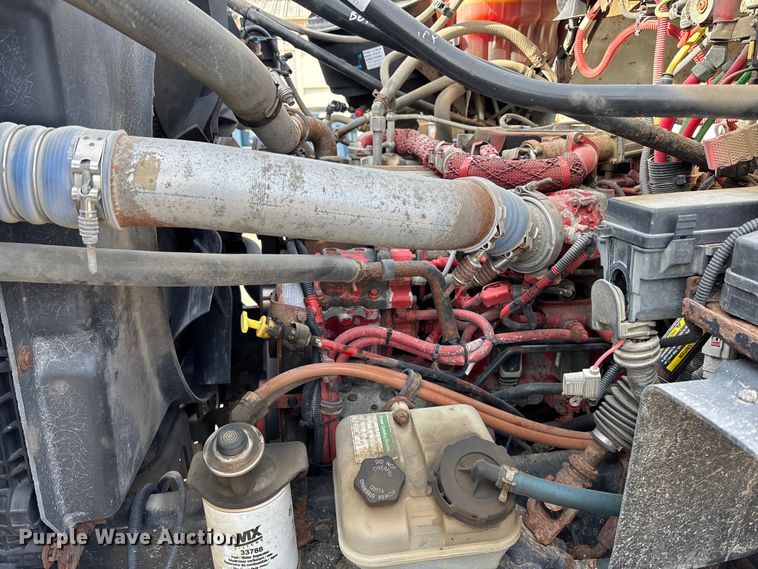 image for item FG1715 2014 Freightliner 108SD dump truck