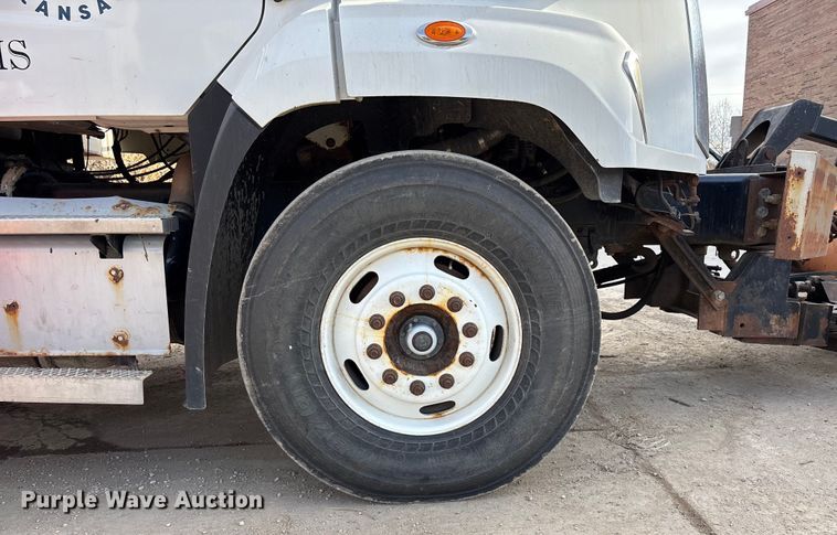 image for item FG1715 2014 Freightliner 108SD dump truck