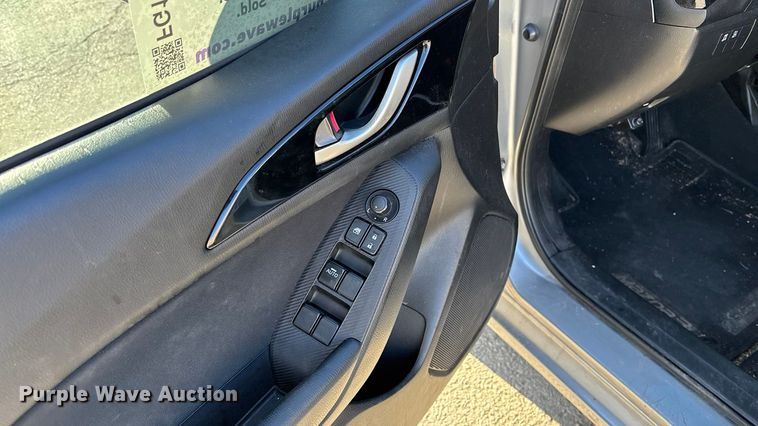 image for item FG1717 2014 Mazda Mazda3 