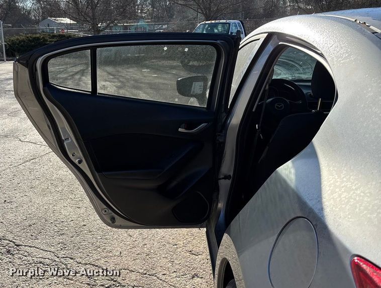 image for item FG1717 2014 Mazda Mazda3 