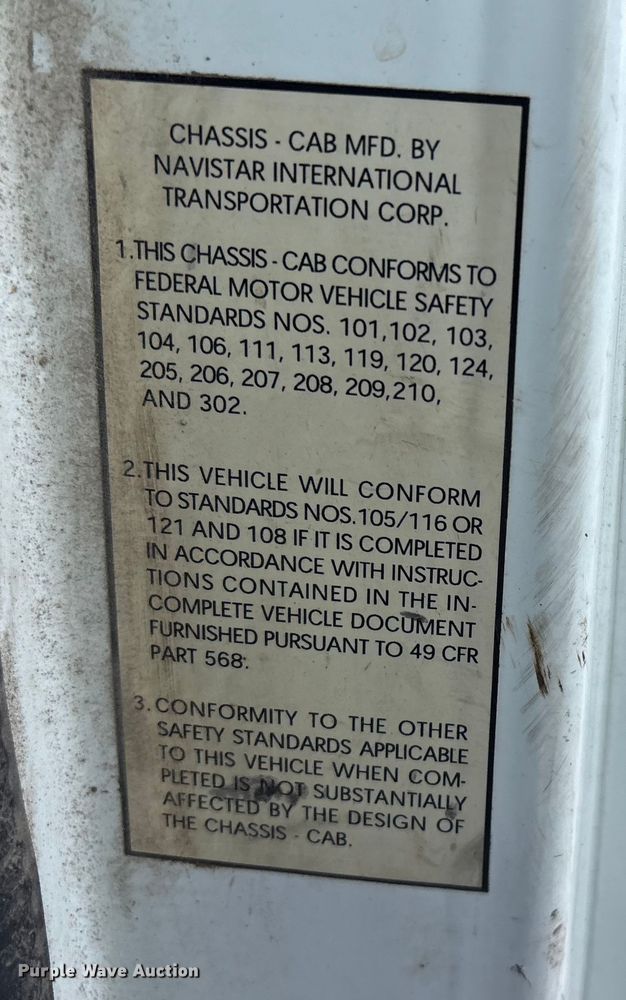 image for item FI0024 2001 International 4700 dump truck