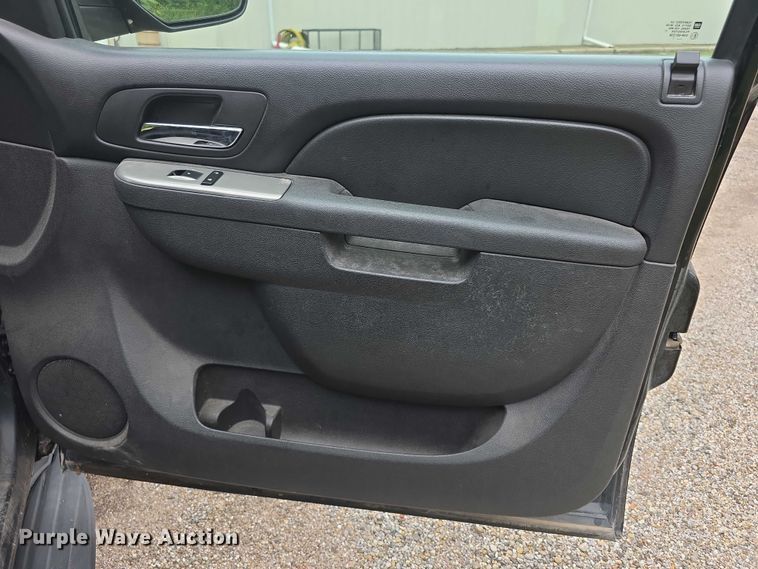 image for item FI0510 2011 Chevrolet Tahoe Police SUV