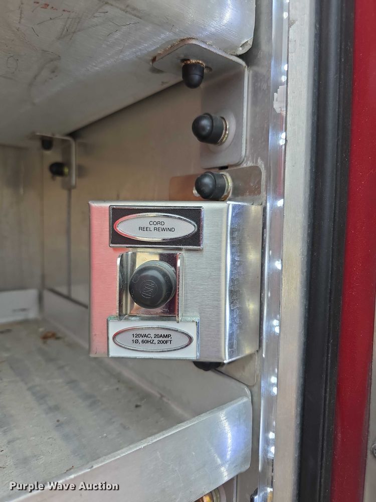 image for item FI0630 2009 Pierce Velocity ladder fire truck