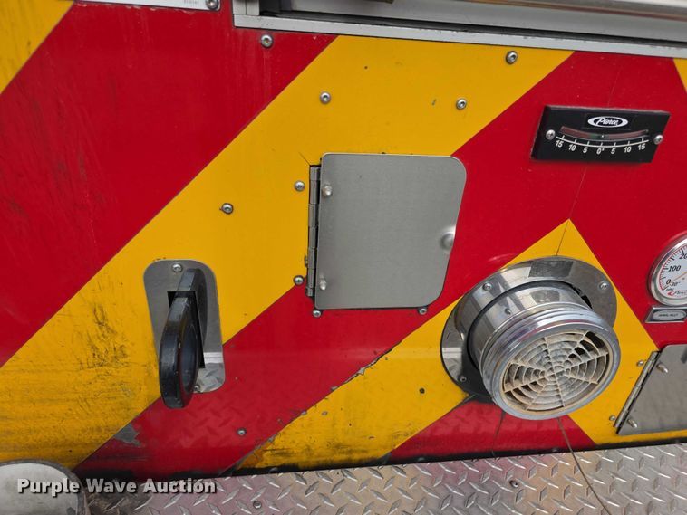 image for item FI0630 2009 Pierce Velocity ladder fire truck