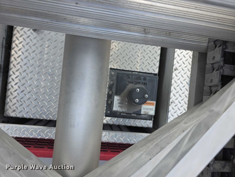 image for item FI0630 2009 Pierce Velocity ladder fire truck