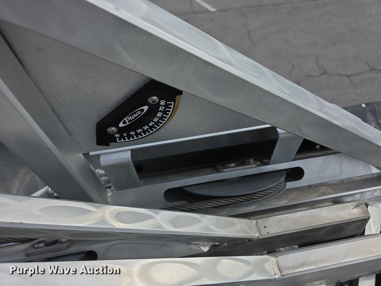 image for item FI0630 2009 Pierce Velocity ladder fire truck