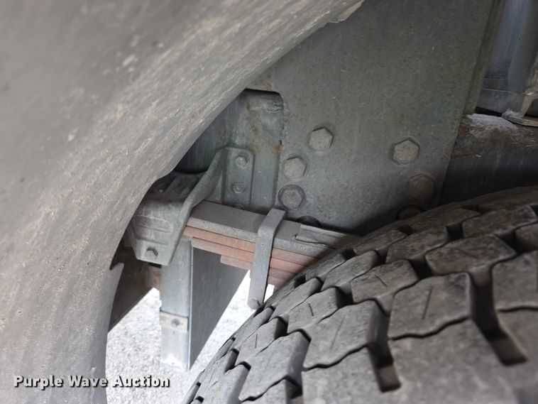 image for item FI0630 2009 Pierce Velocity ladder fire truck