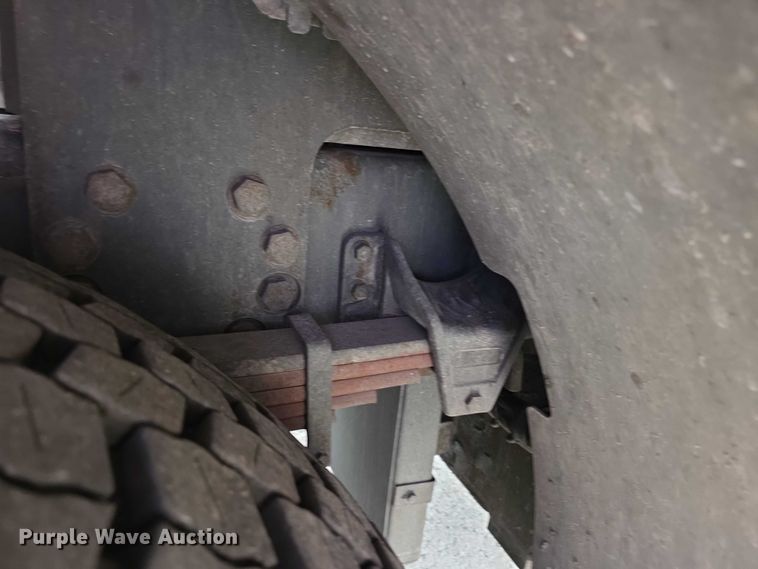 image for item FI0630 2009 Pierce Velocity ladder fire truck