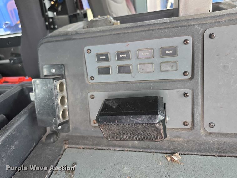 image for item FI0630 2009 Pierce Velocity ladder fire truck