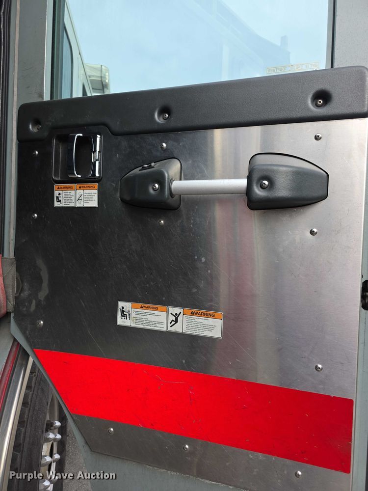 image for item FI0630 2009 Pierce Velocity ladder fire truck