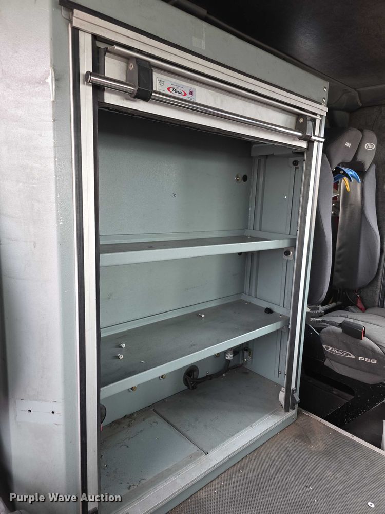 image for item FI0630 2009 Pierce Velocity ladder fire truck