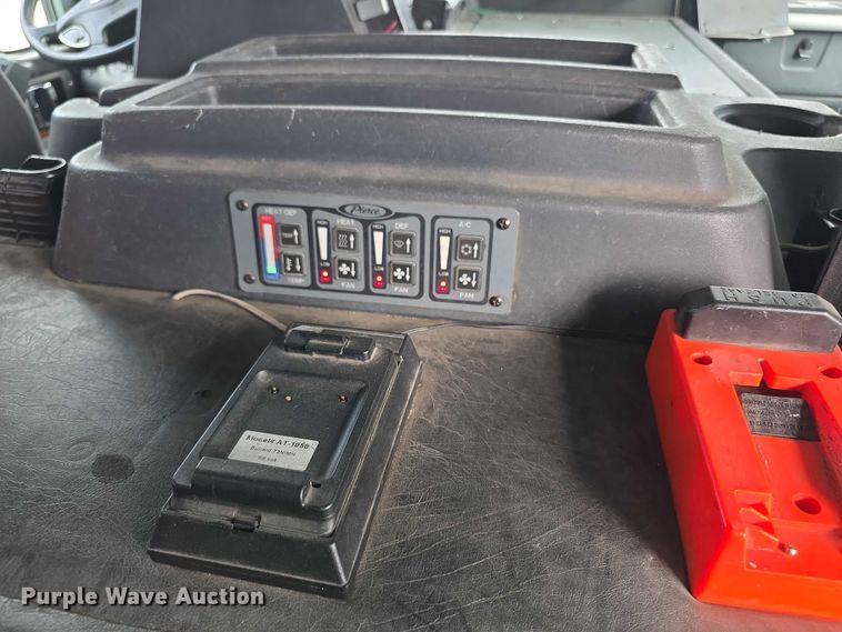 image for item FI0630 2009 Pierce Velocity ladder fire truck