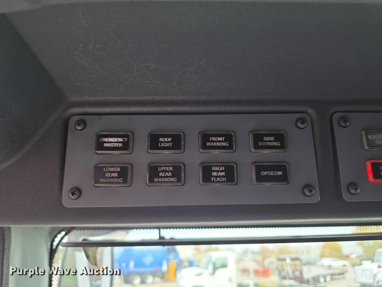 image for item FI0630 2009 Pierce Velocity ladder fire truck