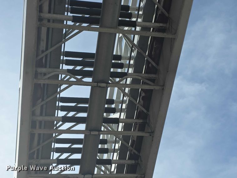 image for item FI0689 1986 Grumman 453886 Duplex ladder fire truck