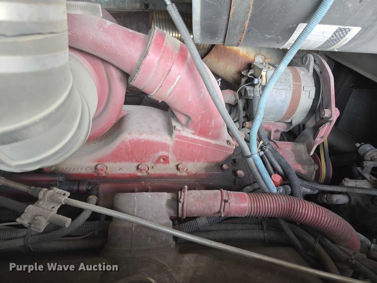 image for item FI0689 1986 Grumman 453886 Duplex ladder fire truck