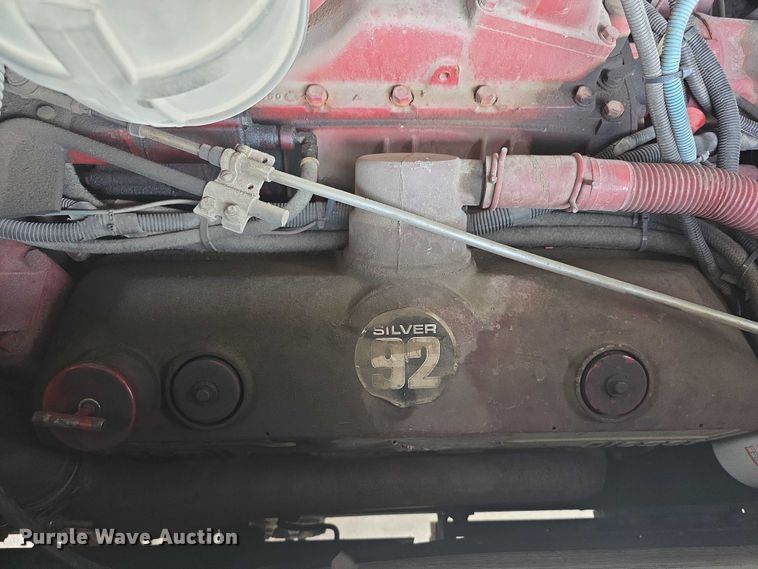 image for item FI0689 1986 Grumman 453886 Duplex ladder fire truck