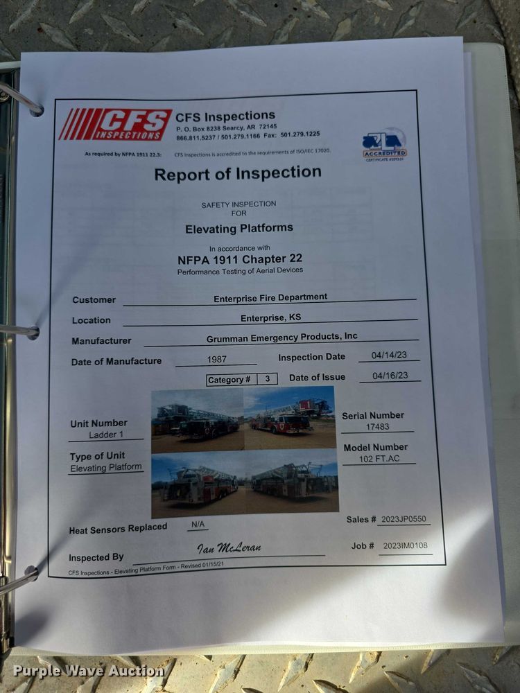 image for item FI0689 1986 Grumman 453886 Duplex ladder fire truck