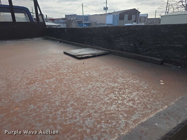 image for item FI0759 1978 Ford F600 dump flatbed truck