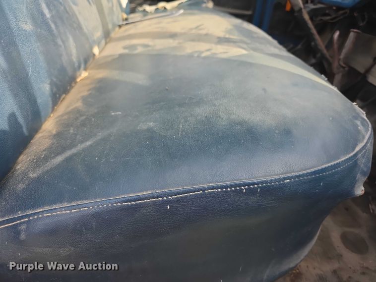 image for item FI0759 1978 Ford F600 dump flatbed truck