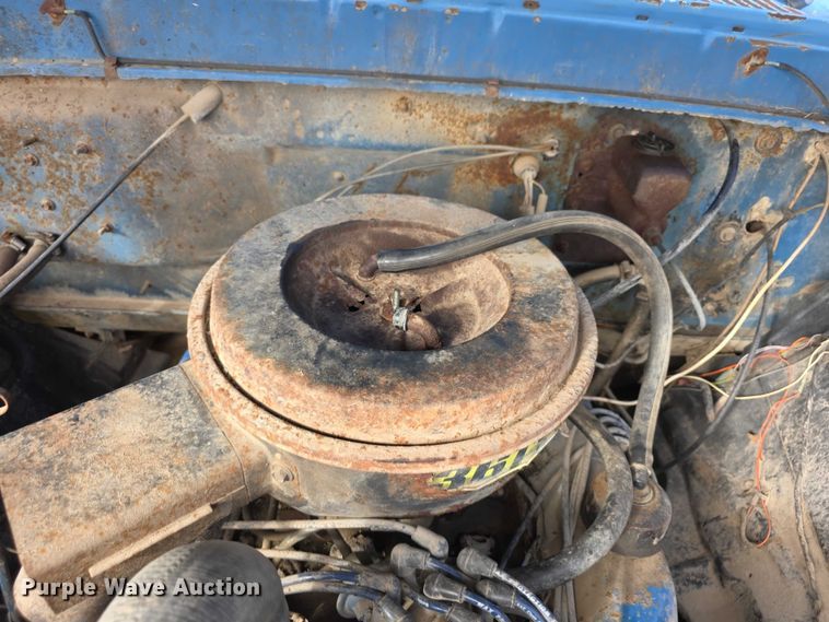 image for item FI0759 1978 Ford F600 dump flatbed truck